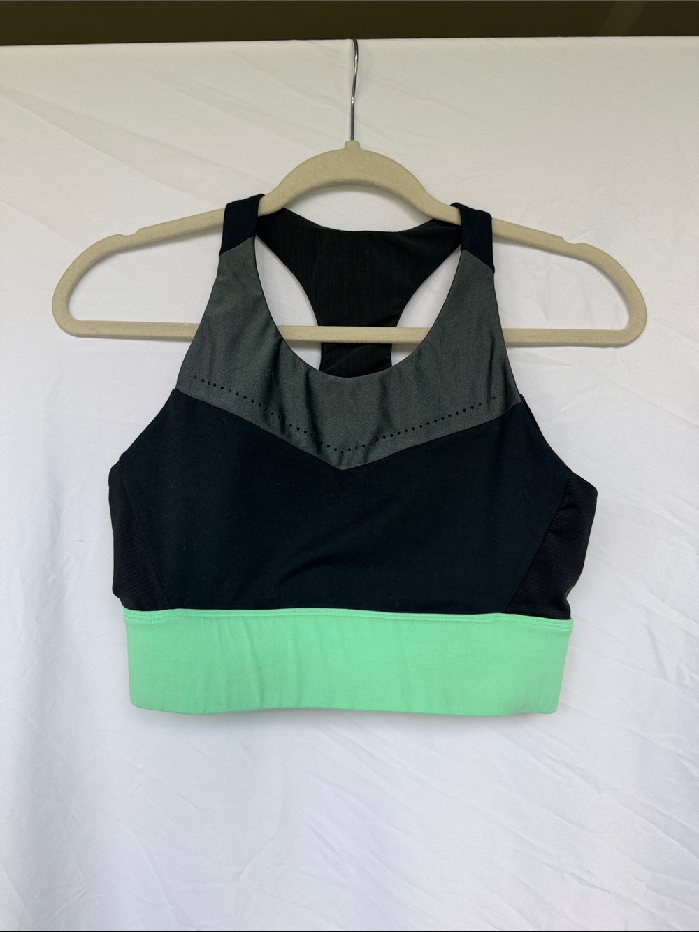 Fabletics Black & Mint Green High-Neck Racerback Sports Bra